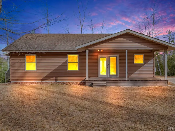 241 Denny Ln, Alger, MI 48610