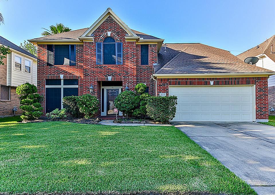 1st image of 11018 Rosewood Ct
