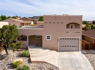 6308 Red Rock Dr, Farmington, NM 87402