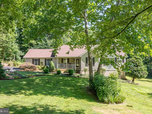 24519 Oak Forest Dr, Rapidan, VA 22733
