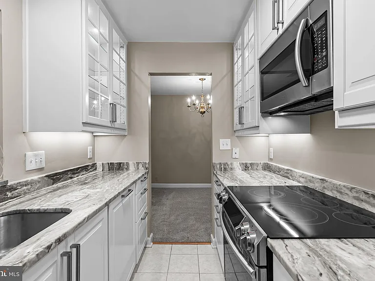 3441 S Stafford St #B2 — Photo 13