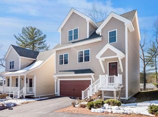 28 Indian Ridge Ter #96, Westford, MA 01886
