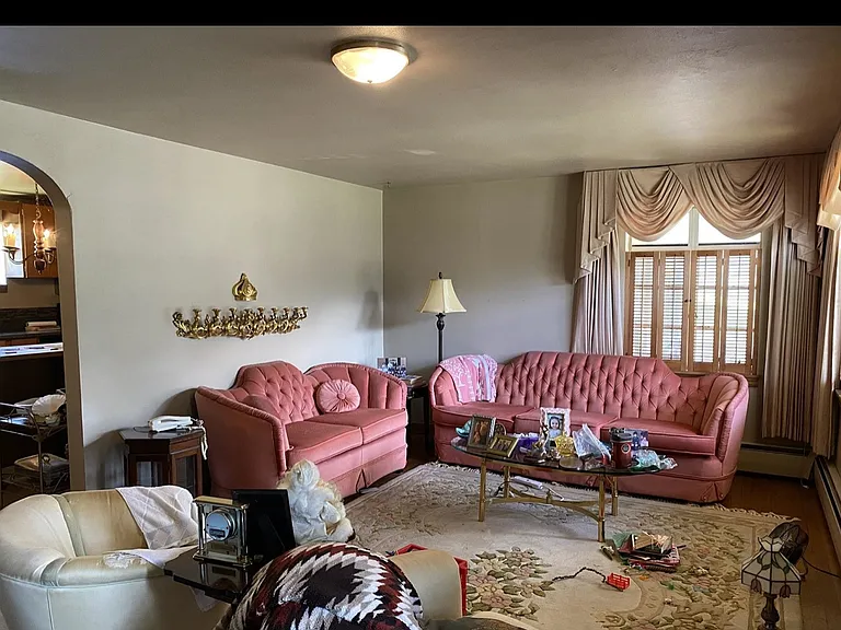 598 Brown Ave — Photo 37
