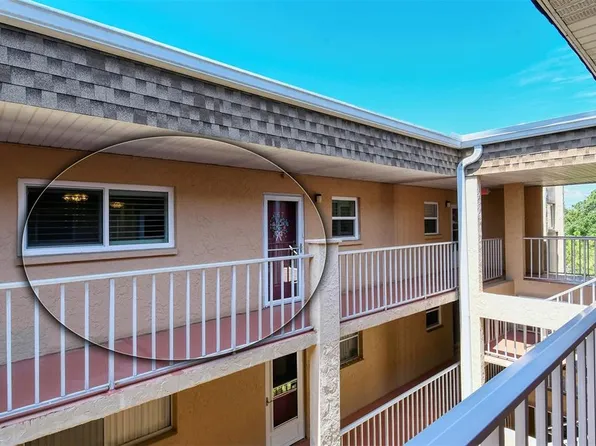 1330 Glen Oaks Dr E Unit 367D, Sarasota, FL 34232