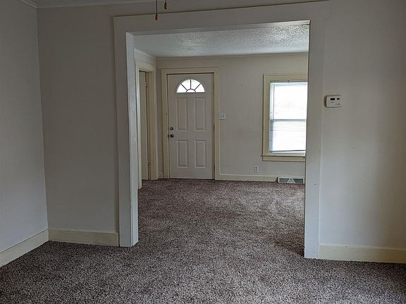 2nd image of 3525 N Monroe St