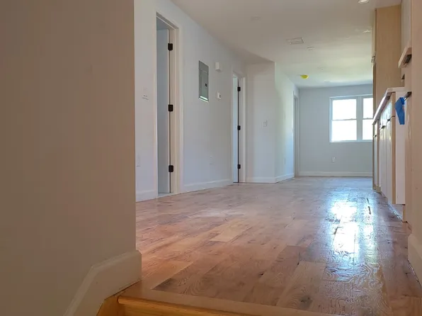 1379 East 93rd Street image 10 of 23