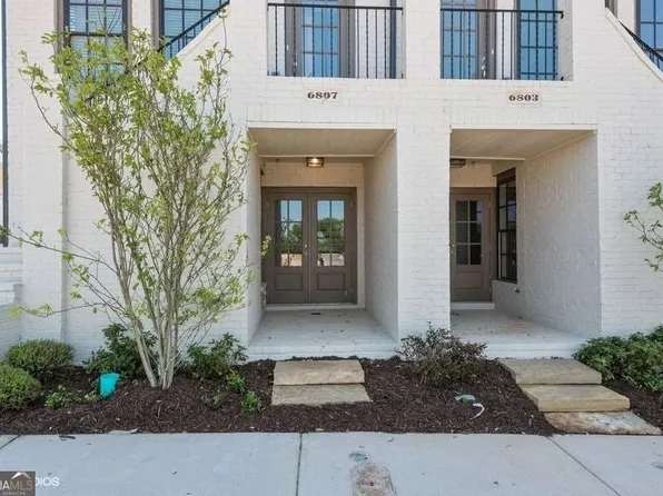 6807 Encore Blvd, Sandy Springs, GA 30328