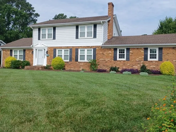 1045 Five Forks Rd, Virginia Beach, VA 23455