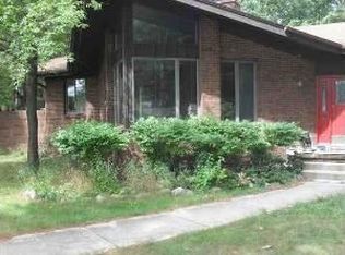 5465 Bunker Hill Rd, Williamsburg, MI 49690