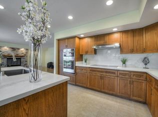 100 Sleeper Ave, Mountain View, CA 94040