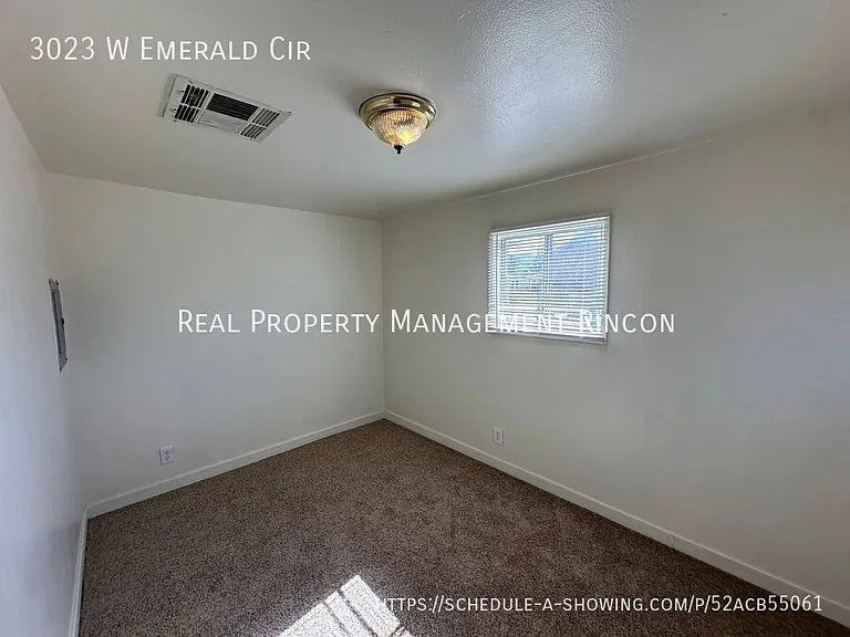 3023 W Emerald Cir — Photo 9