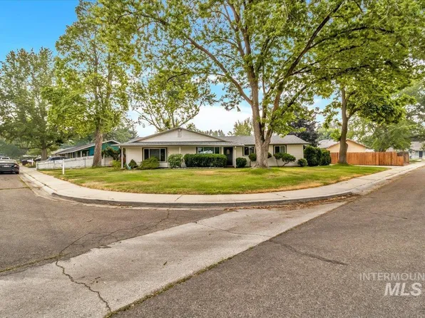 9345 W Leavitt St, Boise, ID 83704