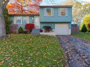 3658 Chainmaker Path, Baldwinsville, NY 13027