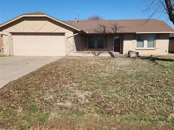 7613 NW Baldwin Ave, Lawton, OK 73505