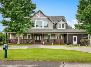 207 Crestridge Dr, Seneca, SC 29672