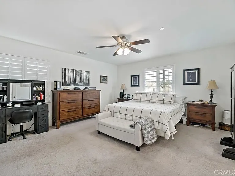 23300 Old Lake Dr — Photo 5