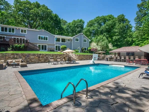 9 Decker Lane, Boonton Twp., NJ 07005