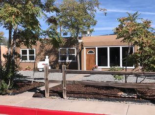 109 Pleasant Ave NW, Albuquerque, NM 87107