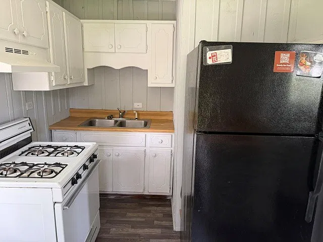2 bed, 800 sqft, $1,200 — Photo 2