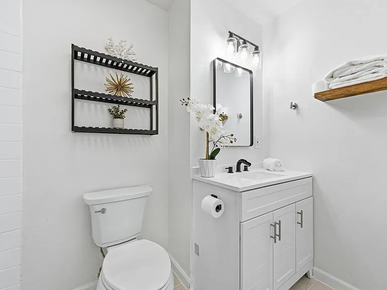 2602 Pendragon Ln — Photo 14