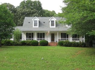 413 Quail Run Cir, Fountain Inn, SC 29644