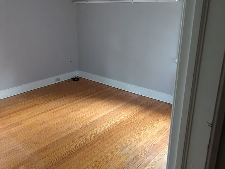 7220 Monument Ave — Photo 8