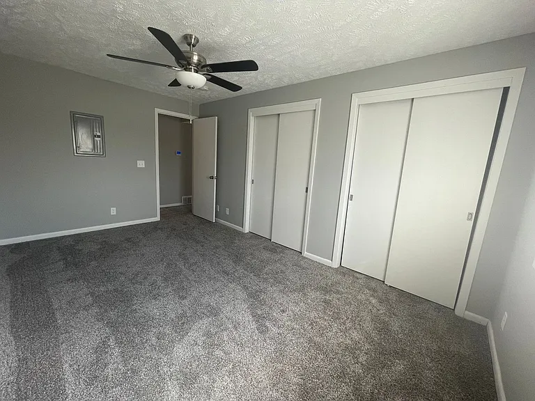 Superior Place Apartments — Photo 7