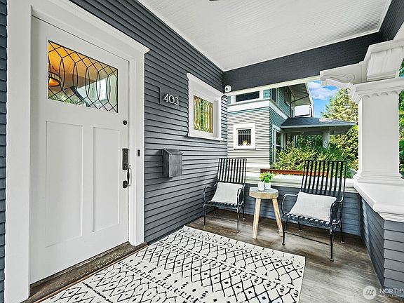 3rd image of 403 18th Avenue E