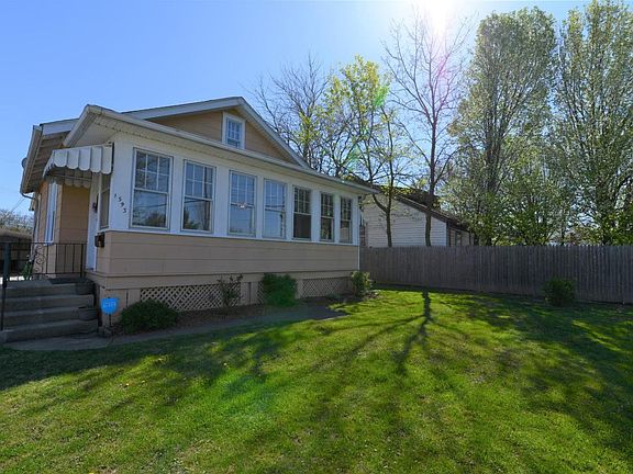 2nd image of 1593 Withers Ave