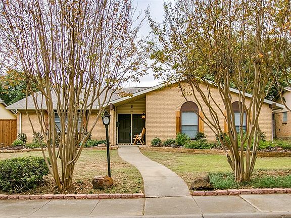 2nd image of 1418 Dogwood Trl