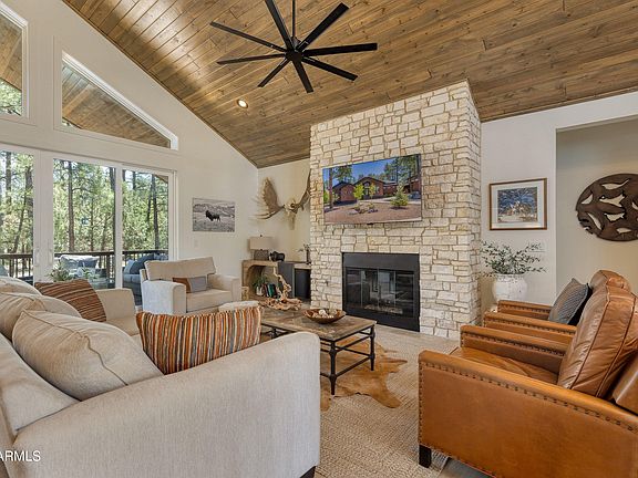 5th image of 511 S ROCKCRESS Lane