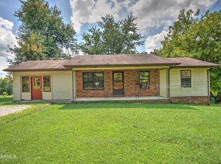 614 Ike Rich Rd, Jamestown, TN 38556