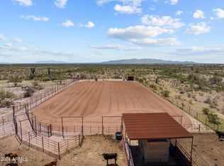 20817 W Maddock Rd, Morristown, AZ 85342