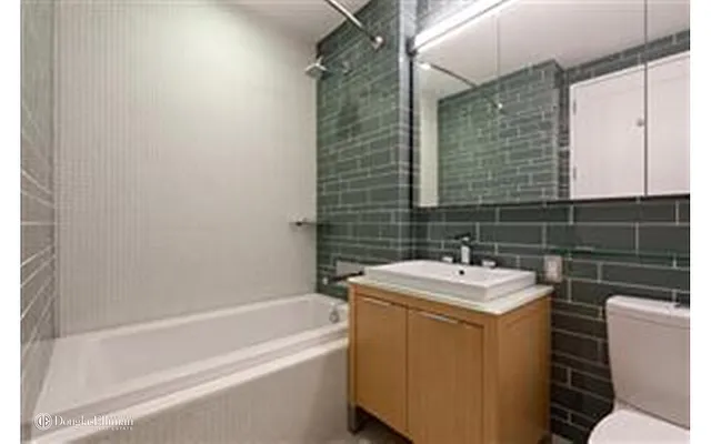 Rented by Douglas Elliman | media 4