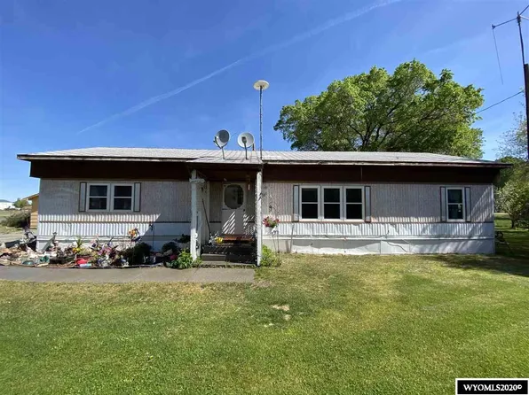 14 Buckhorn Flats Rd, Riverton, WY 82501