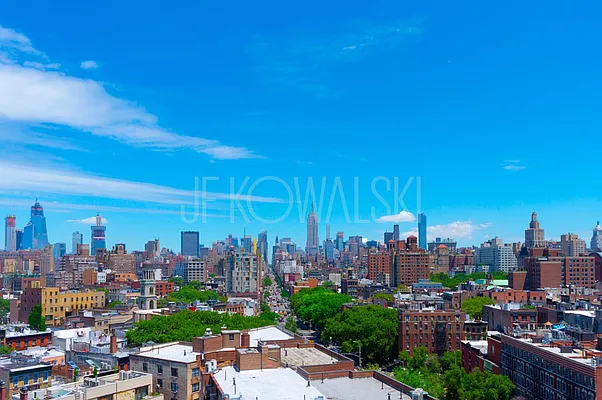 Rented by R New York | media 23