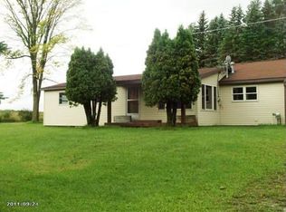 5724 Main St, Millersburg, MI 49759