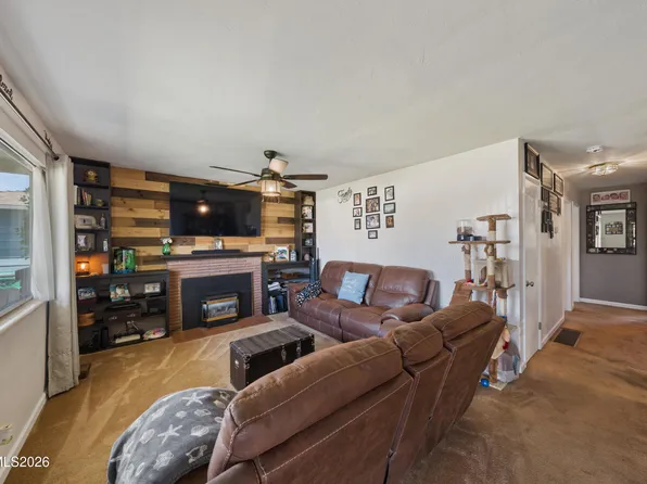 2035 K St, Sparks, NV 89431