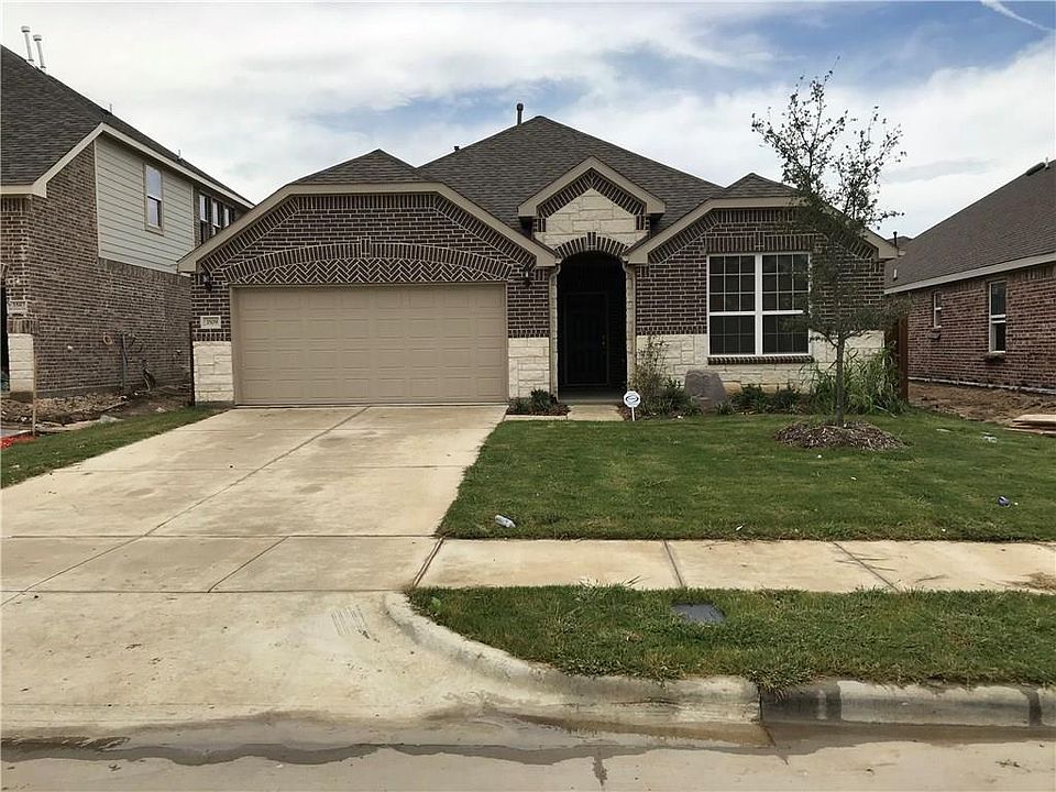 1st image of 3509 Weyburn Dr