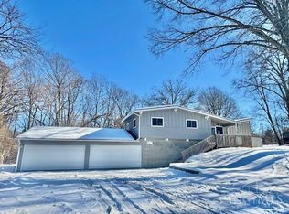 4564 Summerside Rd, Cincinnati, OH 45244