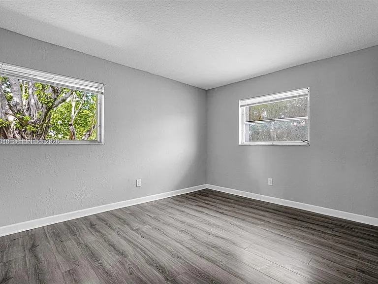 400 NW 65th Ave #210 — Photo 29