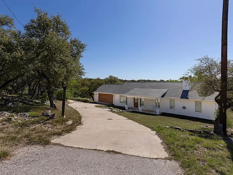 1011 Santa Fe Trl — Photo 1