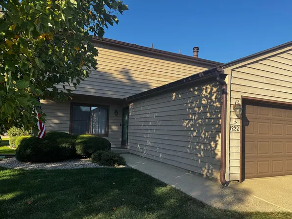 1222 Lancaster Dr #1222, Champaign, IL 61821