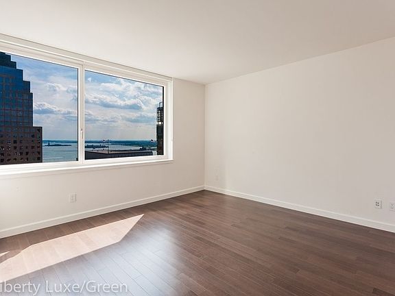 3rd image of 200 N End Ave APT 31E