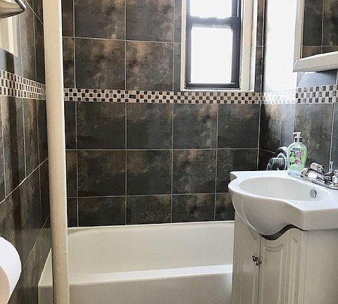 4th image of 21-78 35th St #2B