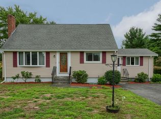 21 Carleton Rd, Tewksbury, MA 01876