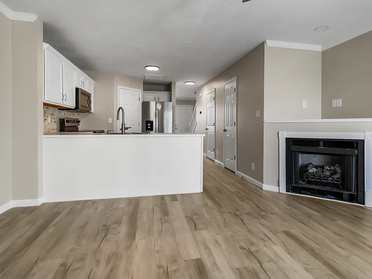 106 Alexander Blvd — Photo 10