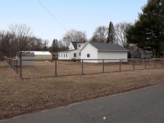 4th image of 108 15th Street SE