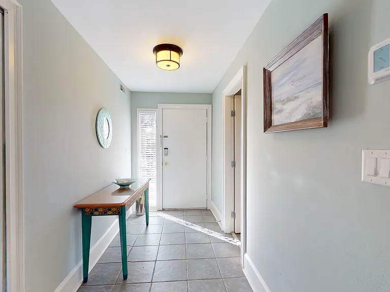 45 Queens Folly Rd #665 — Photo 17