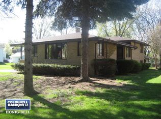 1300 W Acres Rd, Joliet, IL 60435